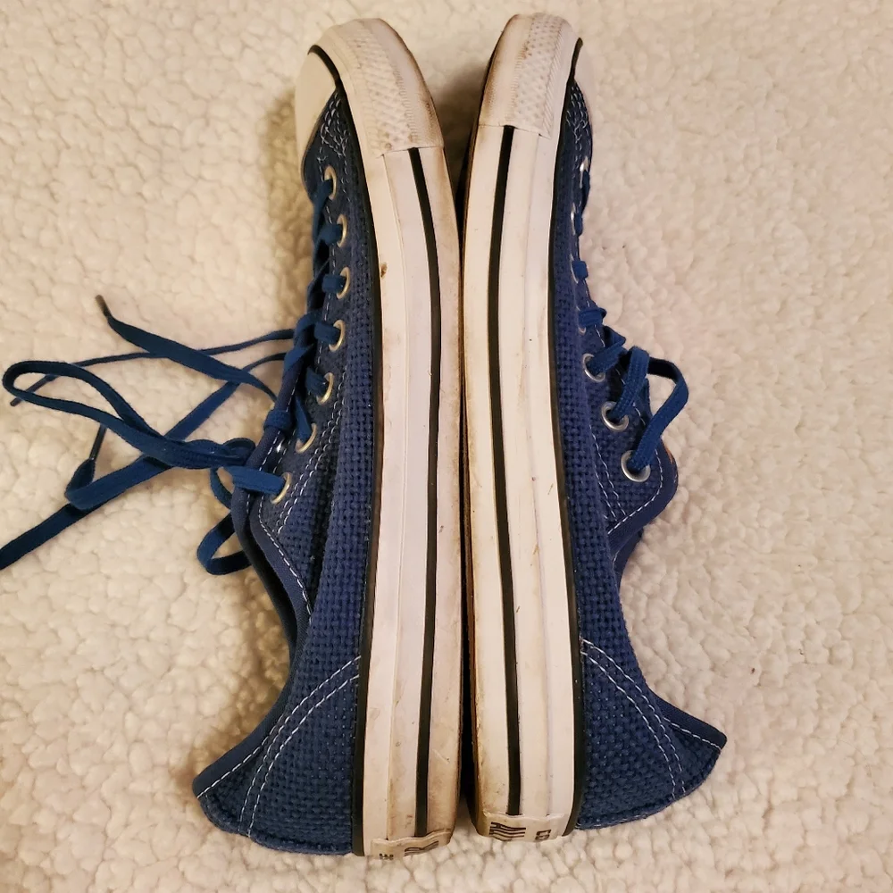 Converse All stars sneakers. Blue mesh. Men's 9 women's 11.  In good condition - Picture 7 of 8